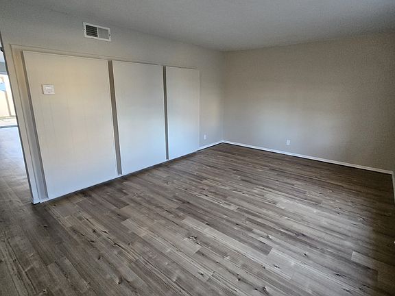 5th image of 1339 Canterbury Blvd #1339