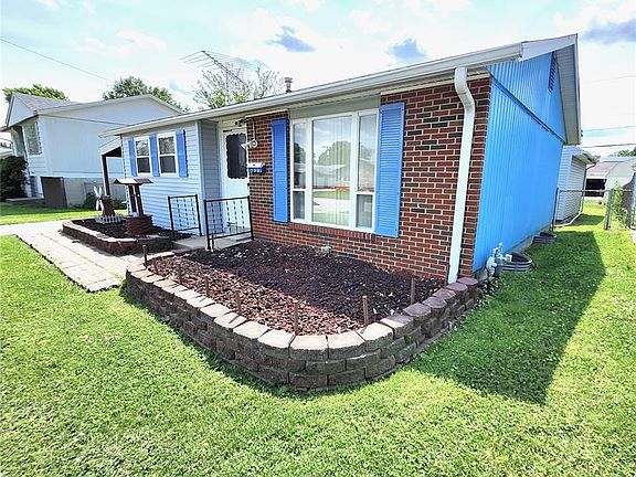 2nd image of 3229 Kilarney Dr