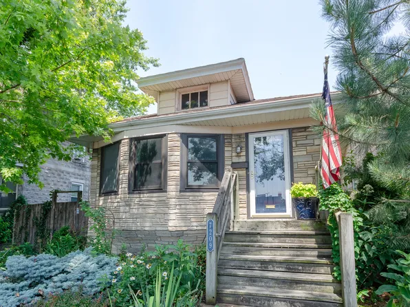 7209 Jackson Blvd, Forest Park, IL 60130