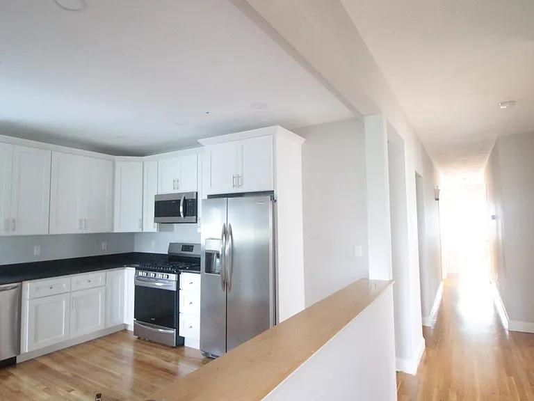1433-1434 Cambridge St #1 — Photo 5