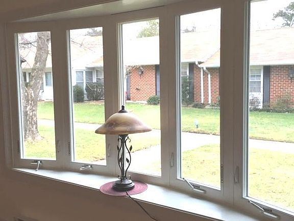 5th image of 1223B Argyll Cir #100B
