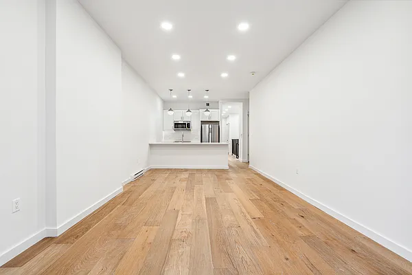 Rented by Freestone Property Group | media 18