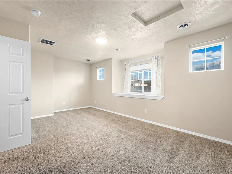 3685 S Creekwood Way — Photo 20