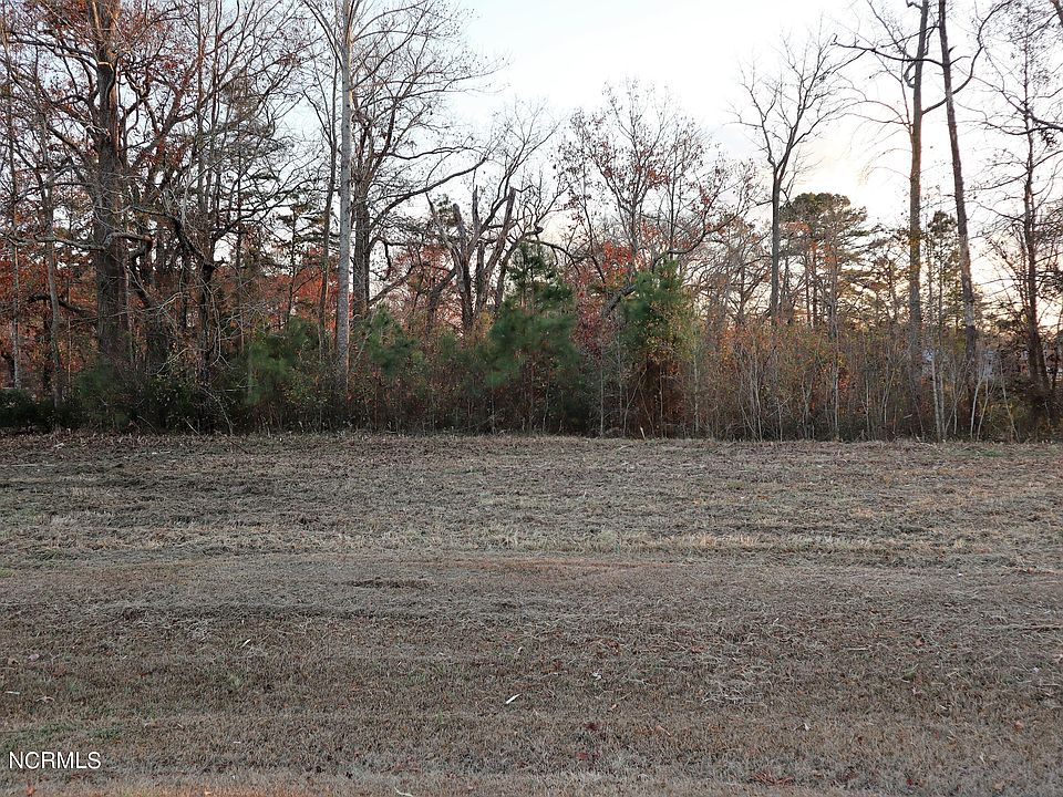 1st image of 0 Bridgewater Drive S