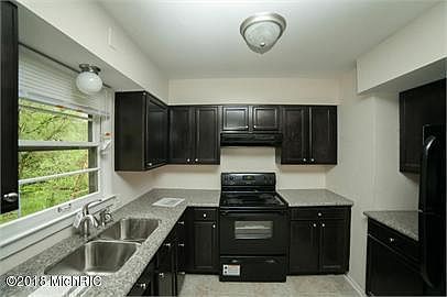 3rd image of 3265 Brooklyn Ave SE #3267