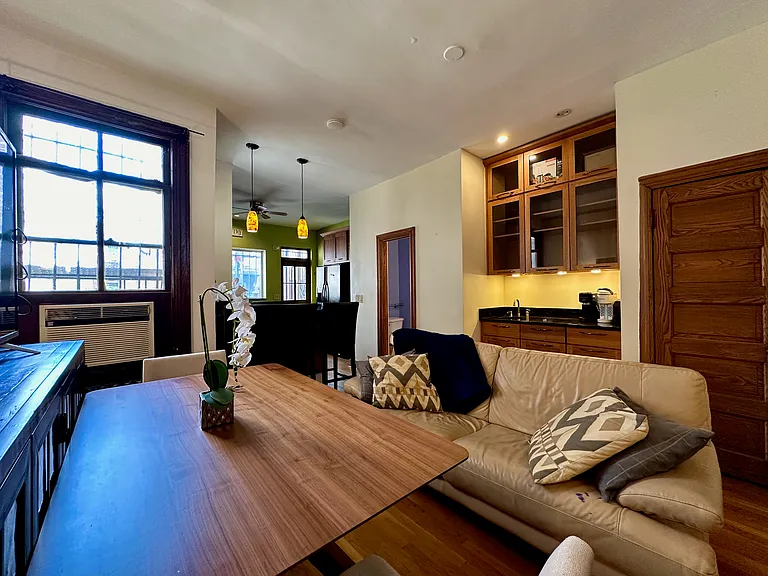 1539 Monroe St NW #1 — Photo 8