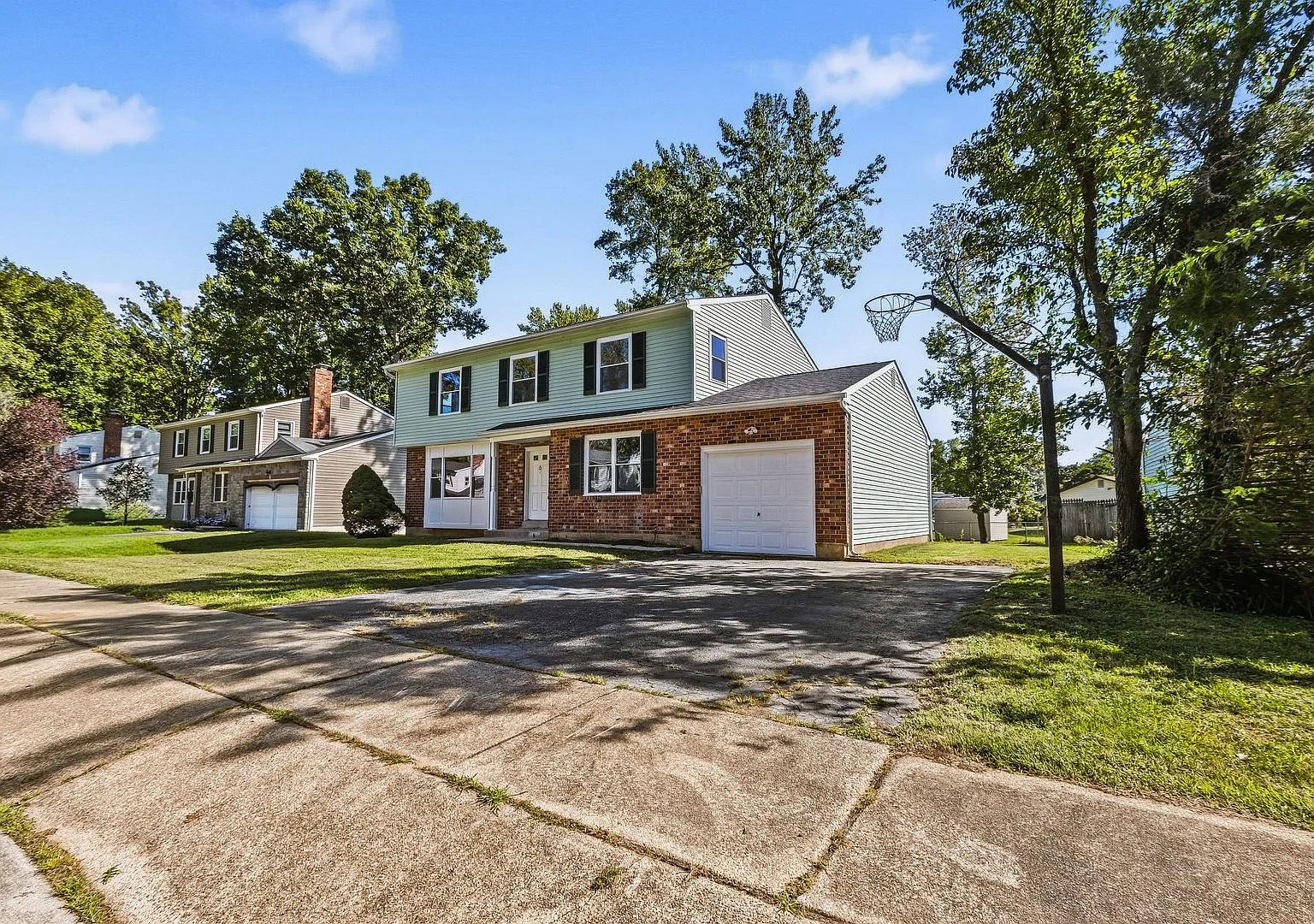 Remodeled 4bed/2Bth in Newark- Showing Friday 9/25 6pm-6:30pm — Photo 3