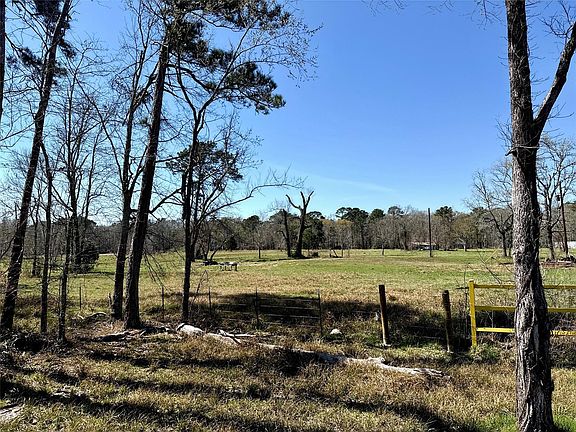 3rd image of 18712-B Sheats Rd