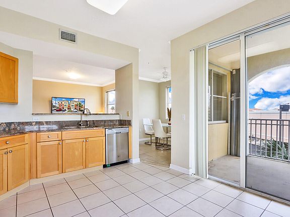 5th image of 11021 Legacy Ln APT 303