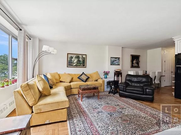 3rd image of 577 Grand St APT F504