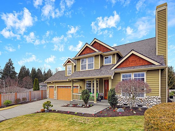 2nd image of 6715 152nd St SE