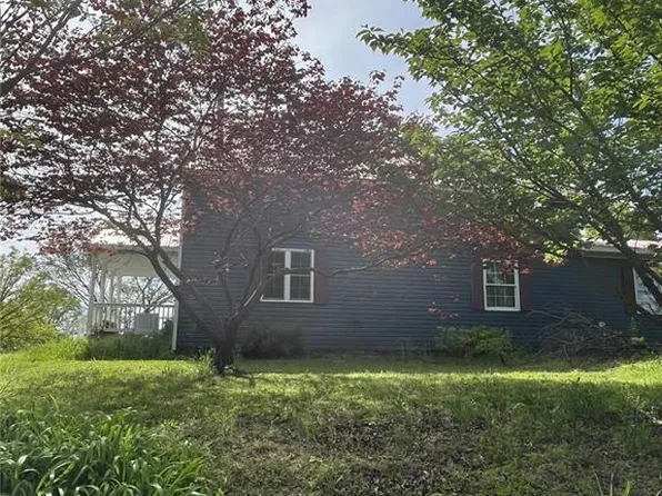 7447 Angell Rd, Gerald, MO 63037