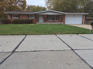 14105 Le Sabre Dr, Florissant, MO 63034