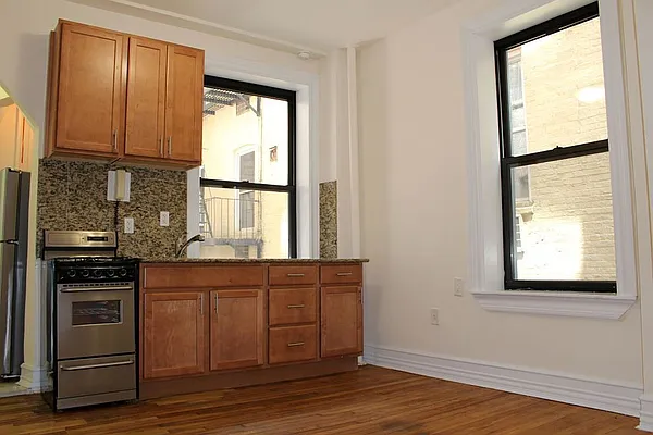 Rented by Citi Habitats | media 17