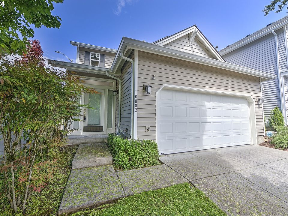 1st image of 10802 SE 18th Cir