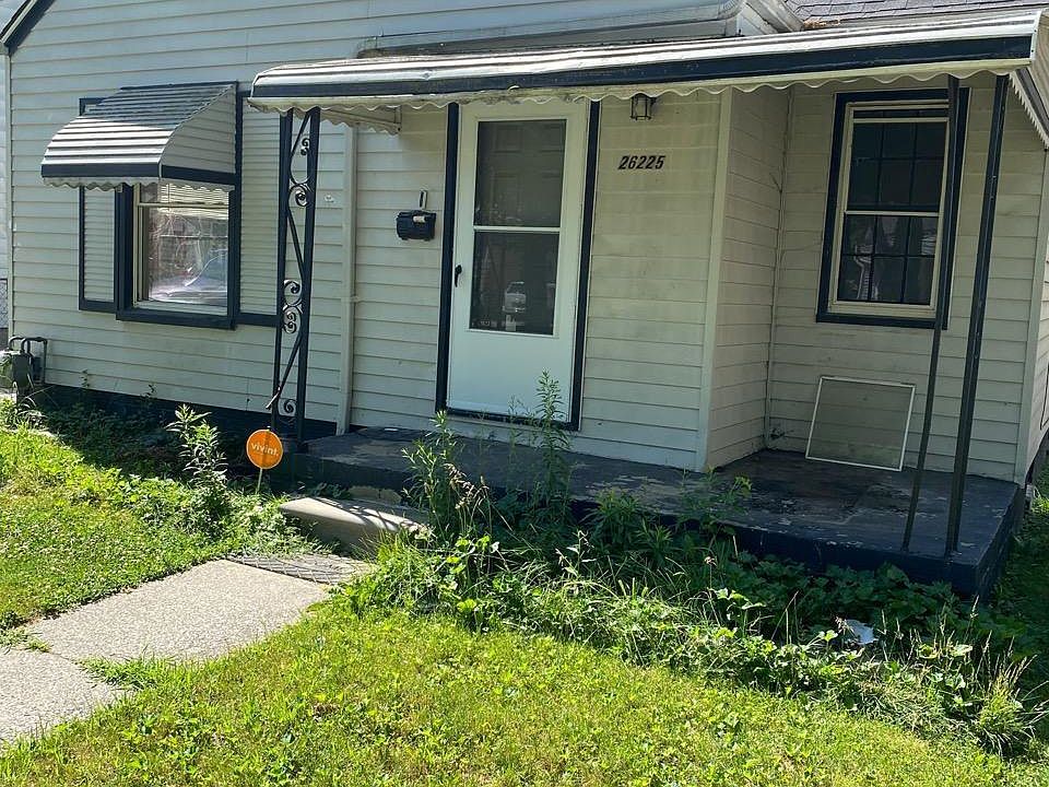 1st image of 26225 Pennie St