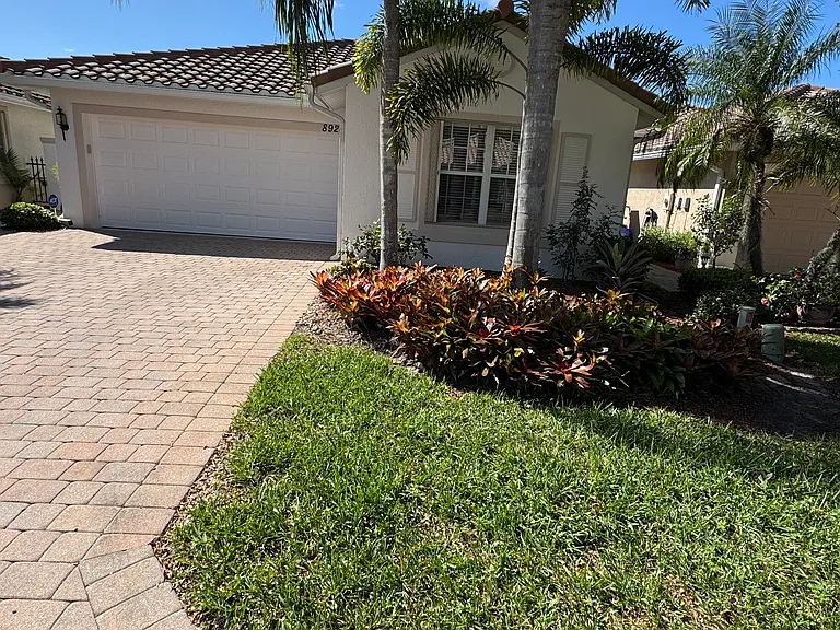 8920 Cascades Isle Blvd — Photo 16