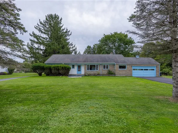 47 Hillcrest Rd, Elmira, NY 14905