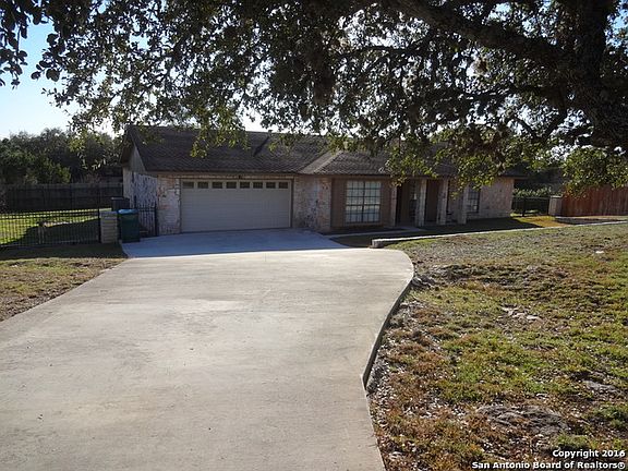 3rd image of 510 Oracle Dr