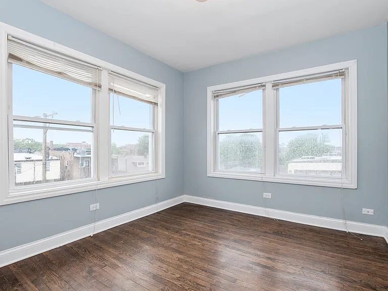 8101 S Throop St #3 — Photo 22