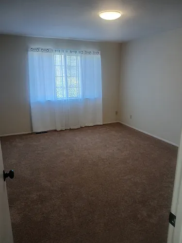 201 Blossom Way #B Photo 1