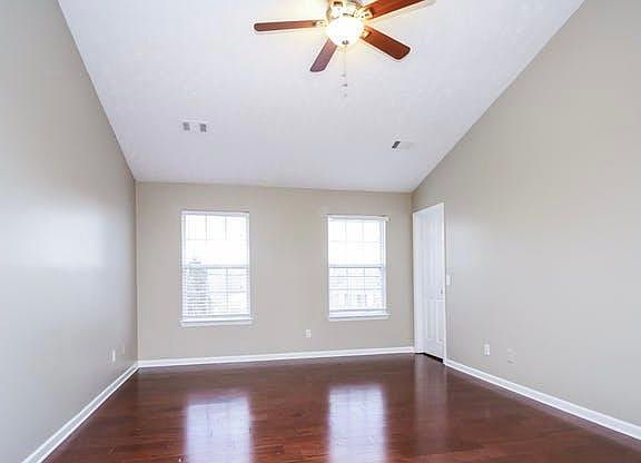 3rd image of 2955 Harbor Lights Dr