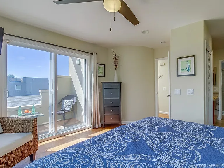 824 Ostend Ct — Photo 23