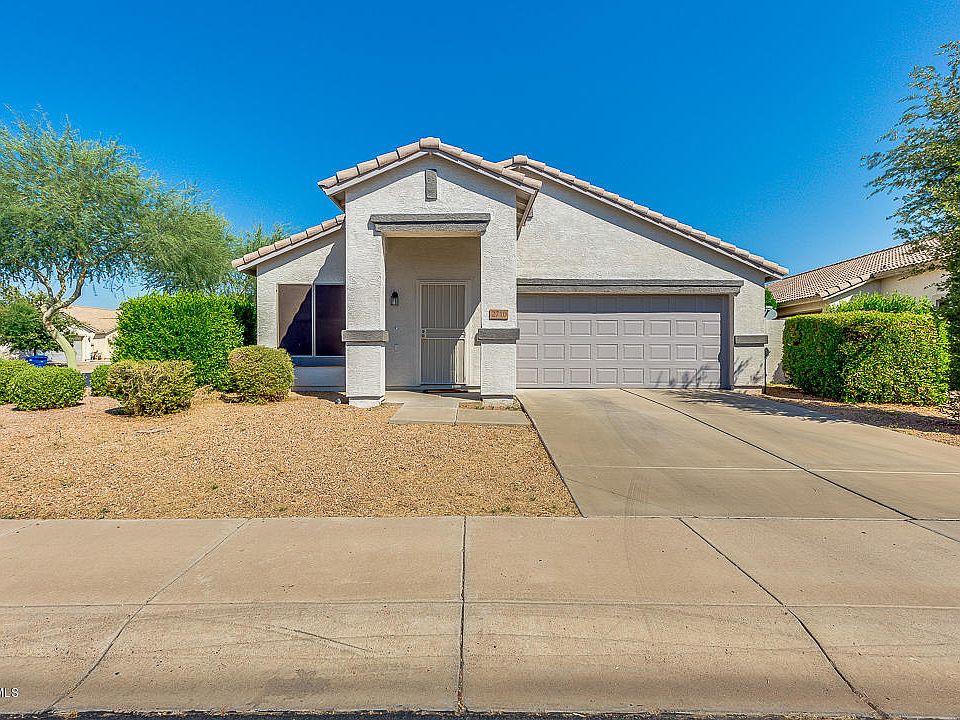 1st image of 2710 E Carol Ave