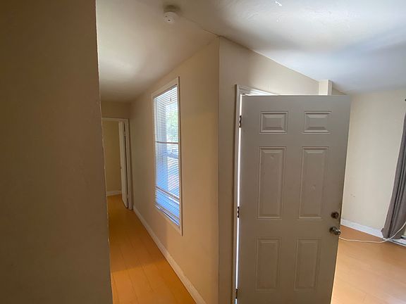 5th image of 458 N 4th St #2