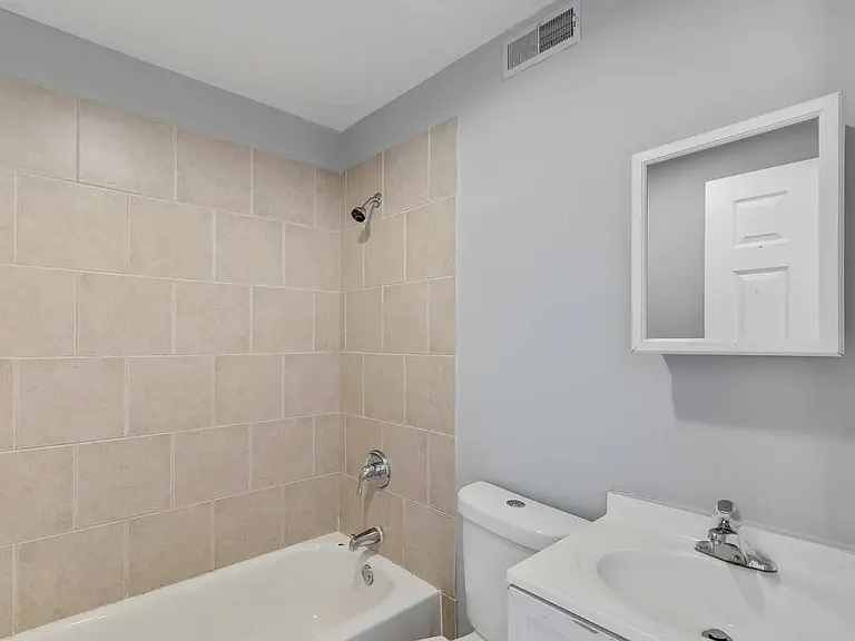 1711 N Gratz St #2F — Photo 9