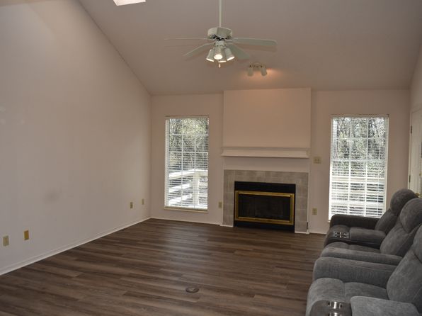405 Chota View Trce, Loudon, TN 37774