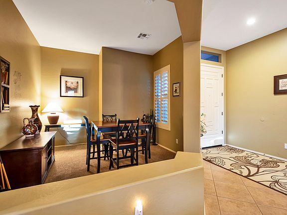 4th image of 2336 S Wildrose Cir