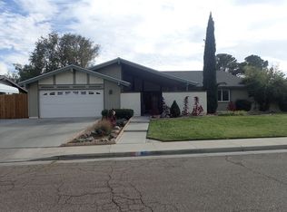 809 Sydnor Ave, Ridgecrest, CA 93555