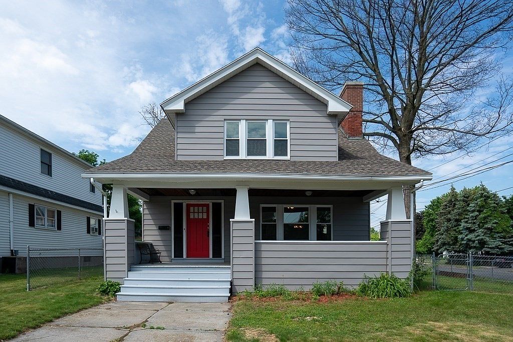 196 Nonotuck Ave, Chicopee, MA 01013 Zillow