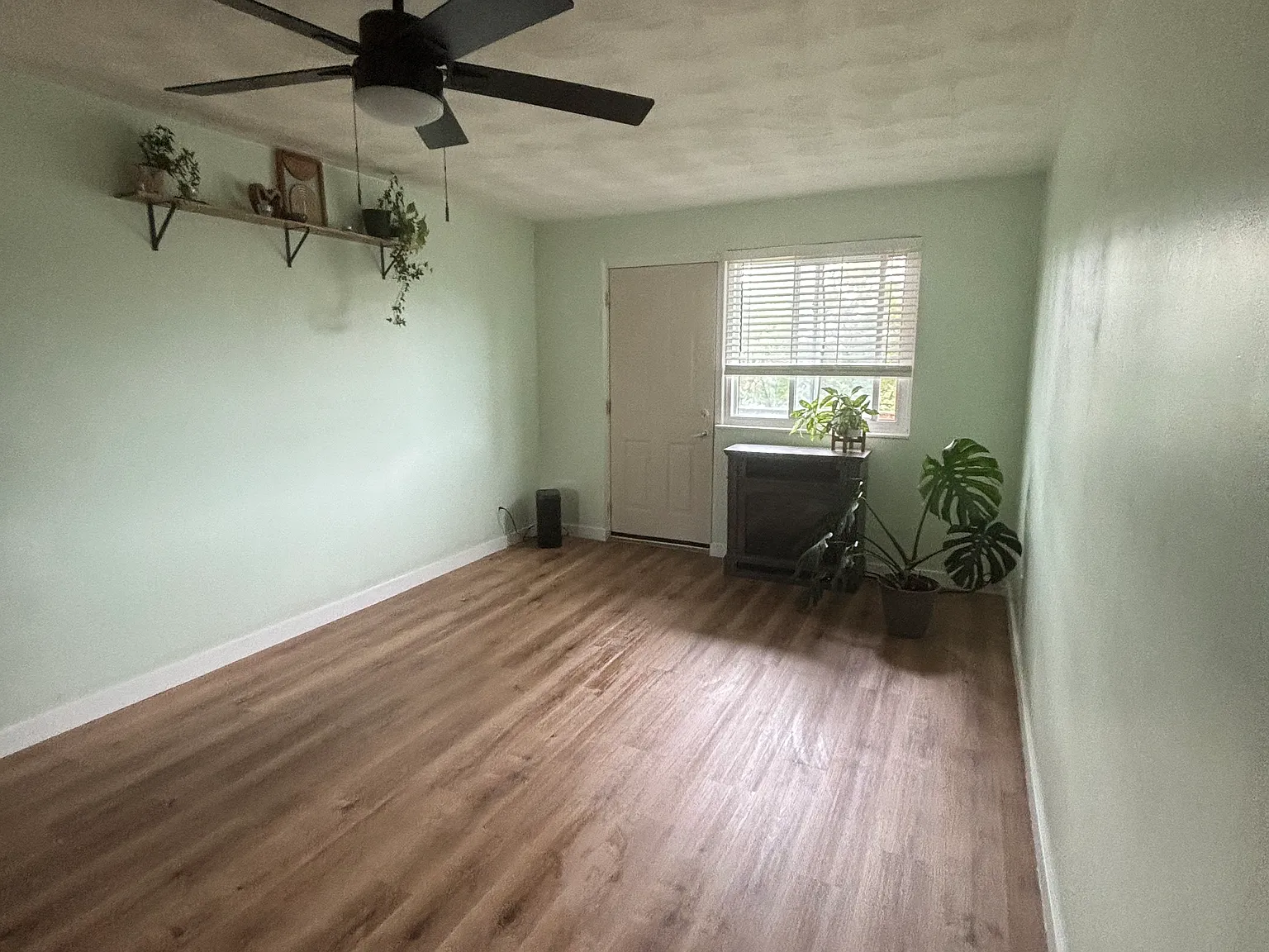 2 bed, 850 sqft, $1,650 — Photo 4
