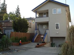 946 N 82nd St, Seattle, WA 98103