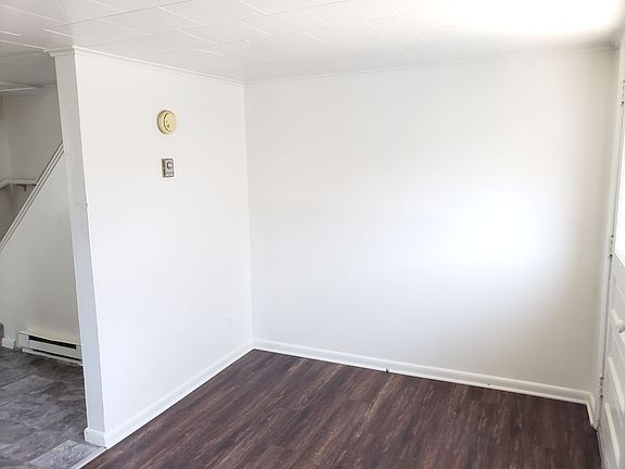4th image of 117 N Franklin St #118