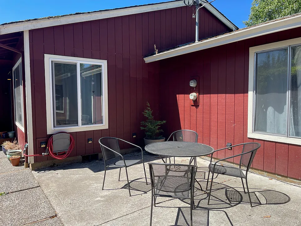 SE 27th Ave