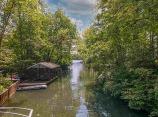 206 Lakengren Dr, Eaton, OH 45320