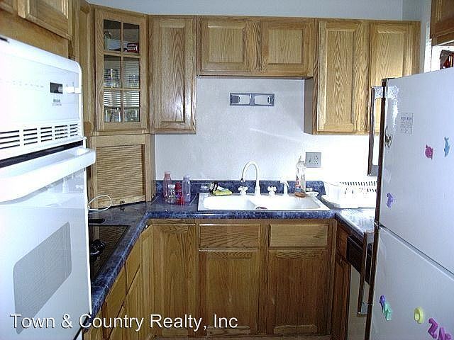 2nd image of 2530 Monterey Rd
