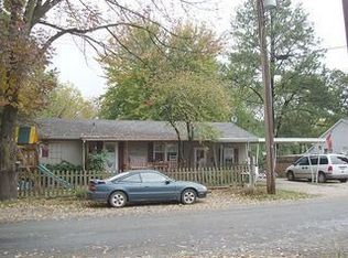 360 Summit St, Olney, IL 62450