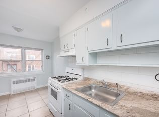 30-94 32nd St #3D, Astoria, NY 11102