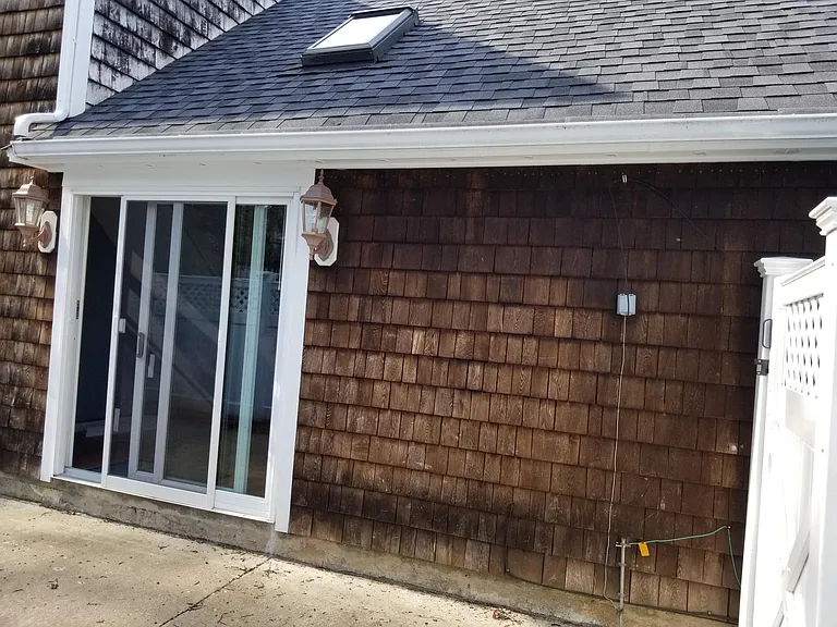 90 Tower Ave #B — Photo 38
