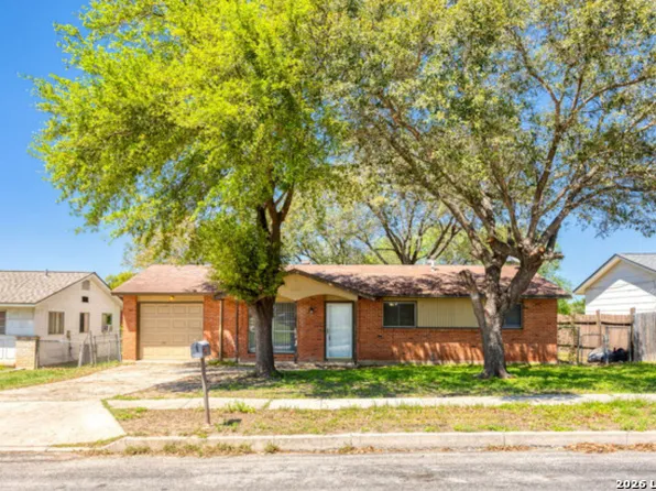 5231 Silvertip Dr, San Antonio, TX 78228
