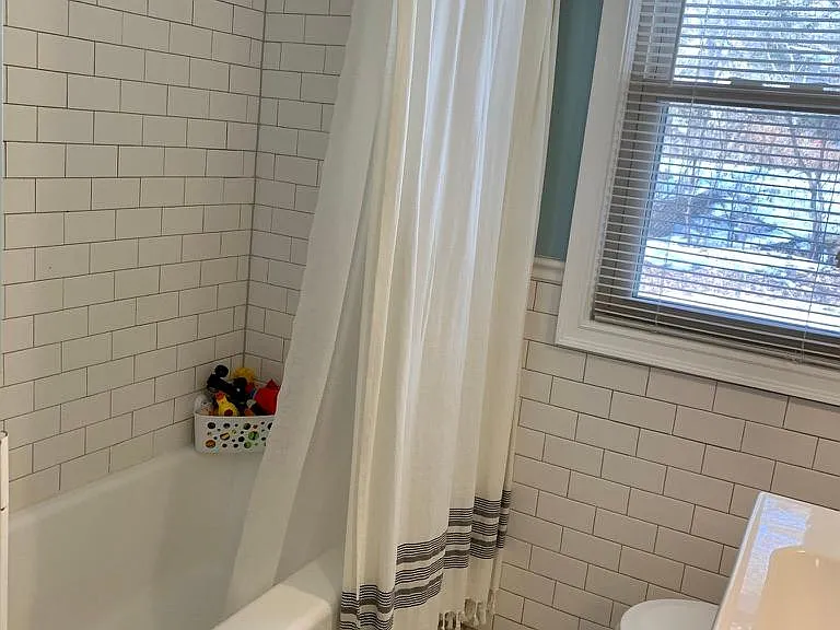 5128 Richmond Dr — Photo 10