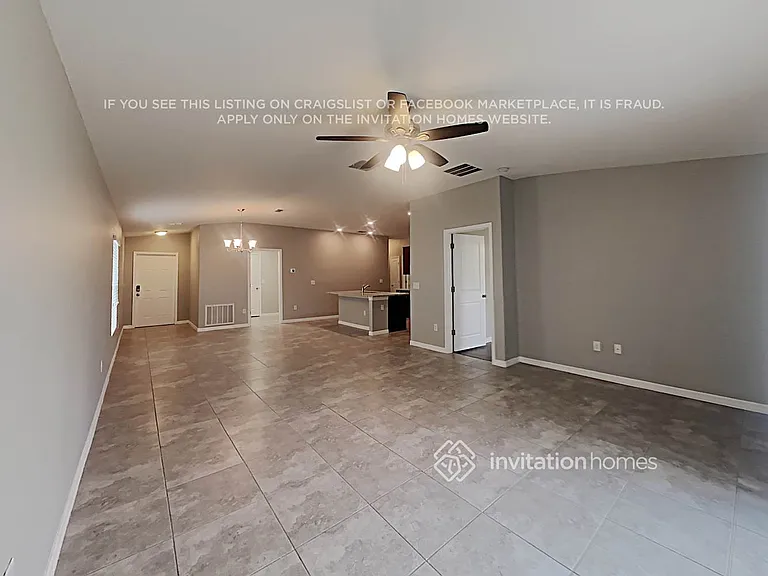 207 English Heritage Pl — Photo 3