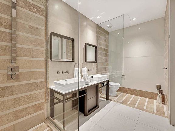 4th image of 111 Fulton St APT 418