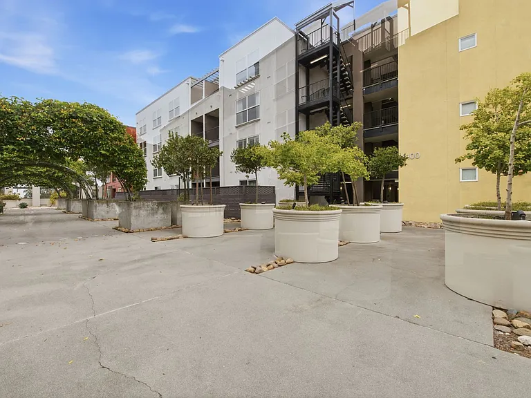 8100 Oceanview Ter #119 — Photo 23