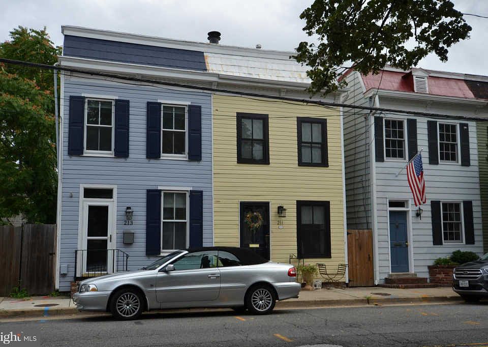 1st image of 213 N Payne St