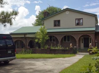 345 Cowell Loop Rd, Bayboro, NC 28515